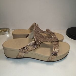 Vionic Ellie Metallic Snake Slide Sandals Women's sz 7.